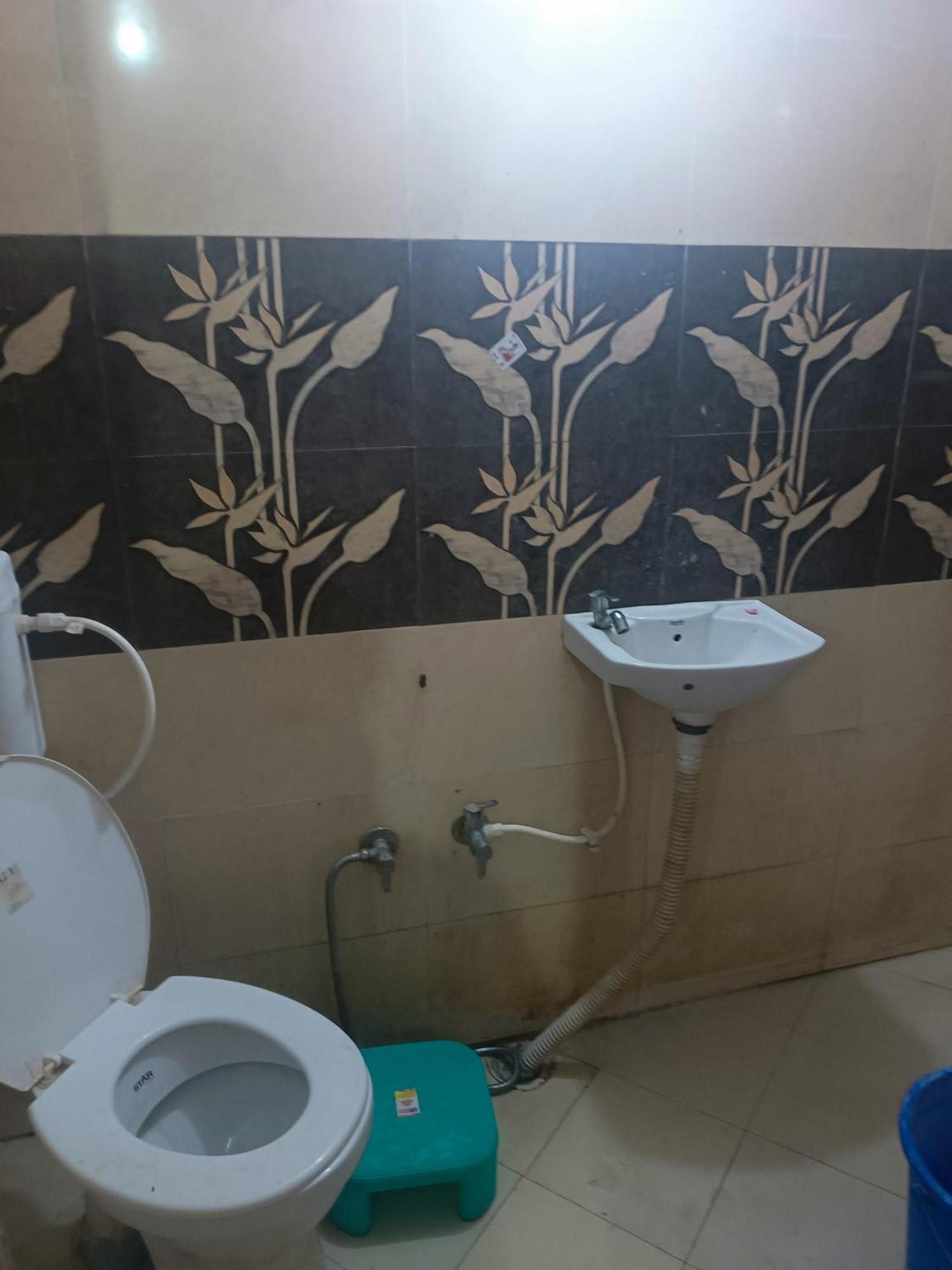 La Ayodhya Residency Hotel Ngoại thất bức ảnh
